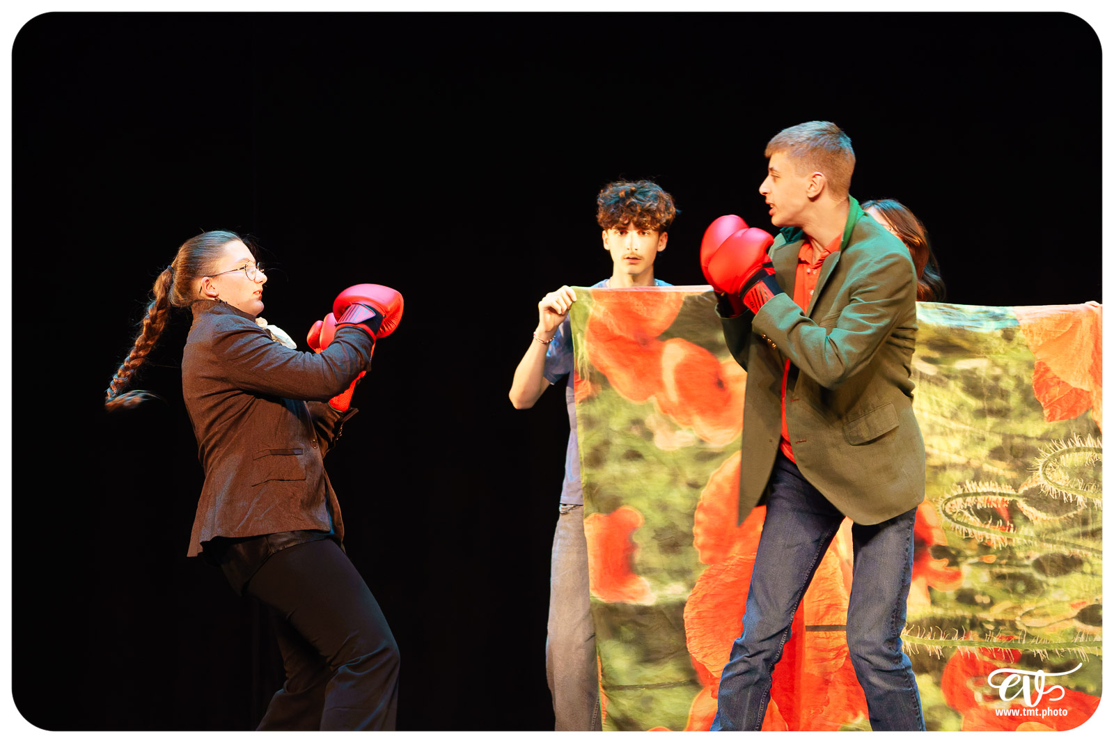 MAIS SONGEONS À RÉPÉTER S'IL VOUS PLAIT !